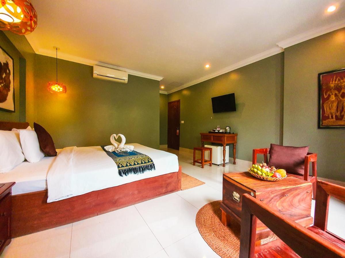 Plumeria Hotel & Spa Siem Reap Exterior photo